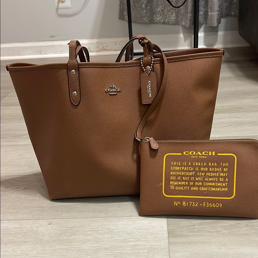 Coach tote bag reversible